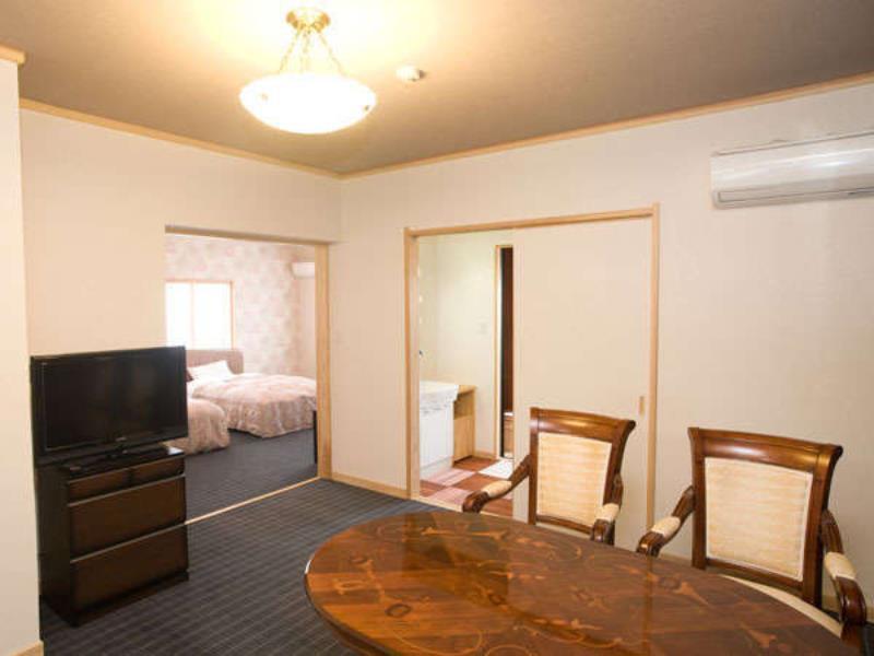 Yurakuan Miyazaki Hotel Eksteriør billede