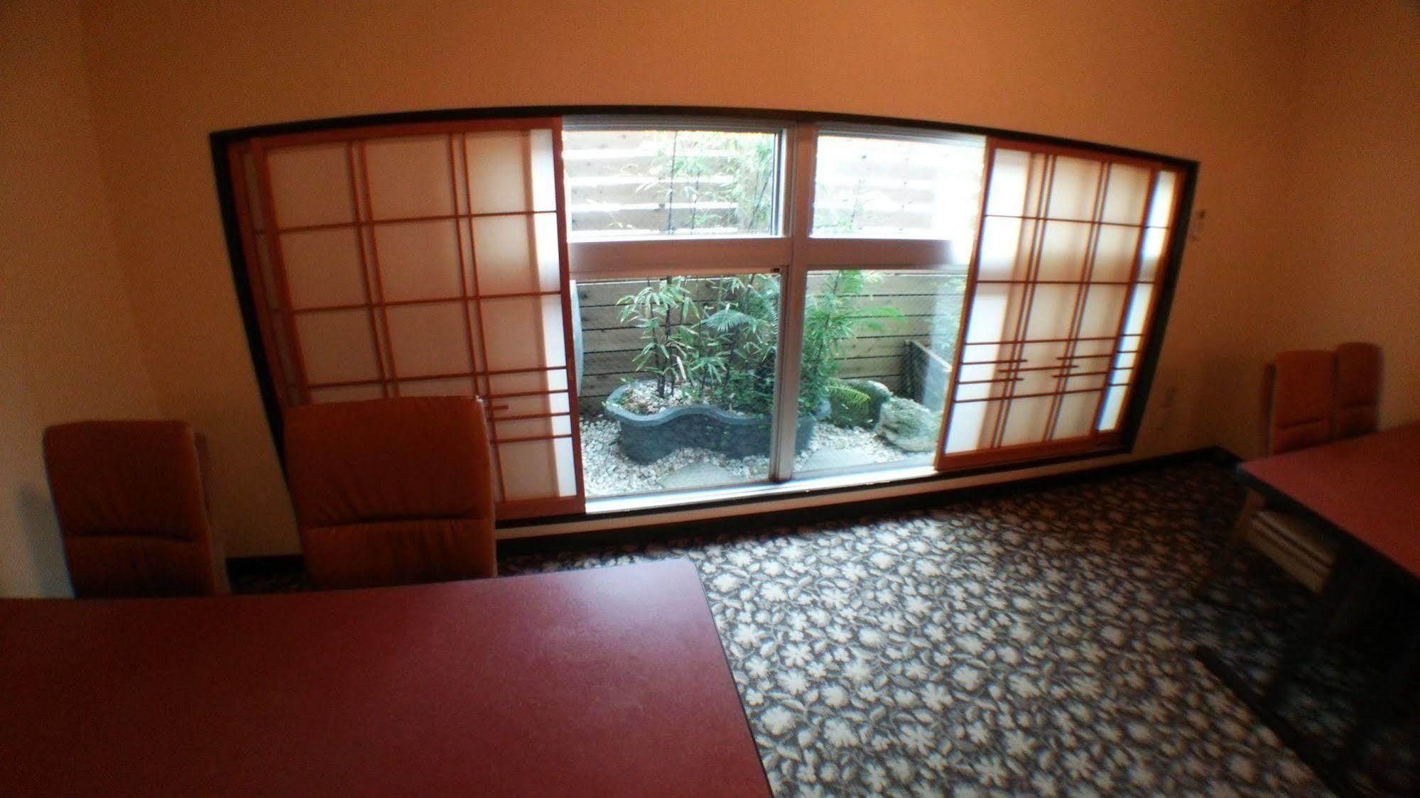 Yurakuan Miyazaki Hotel Eksteriør billede