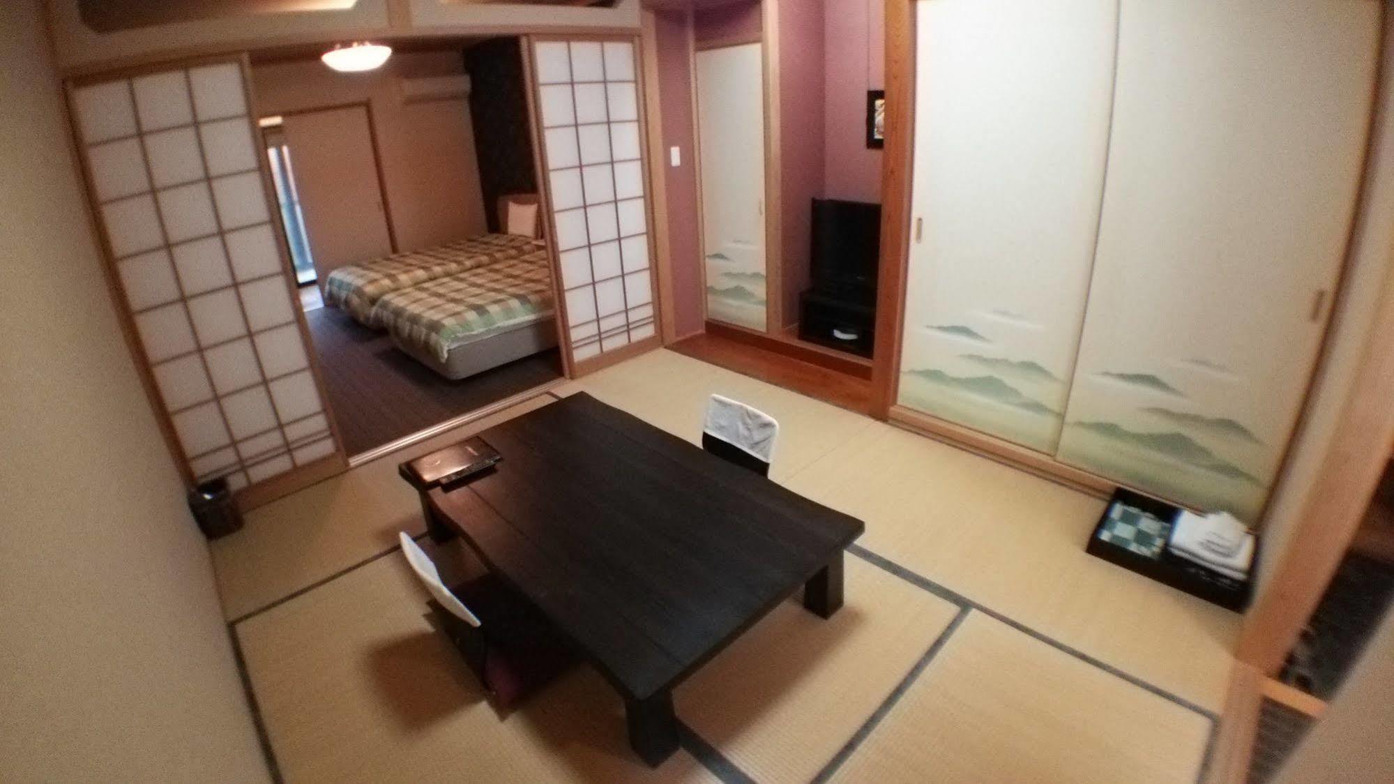 Yurakuan Miyazaki Hotel Eksteriør billede