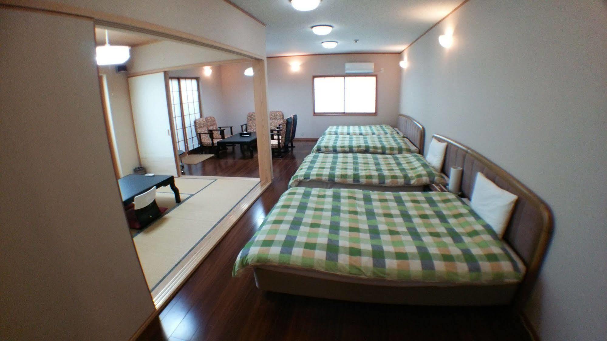 Yurakuan Miyazaki Hotel Eksteriør billede