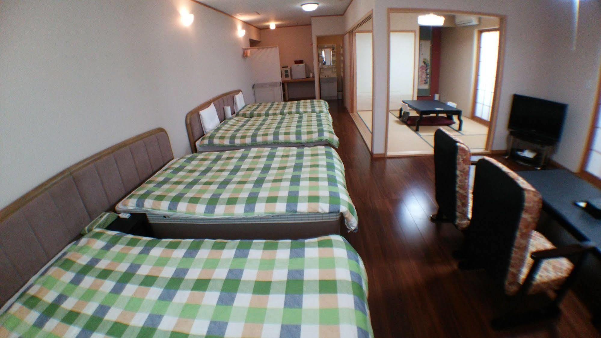 Yurakuan Miyazaki Hotel Eksteriør billede